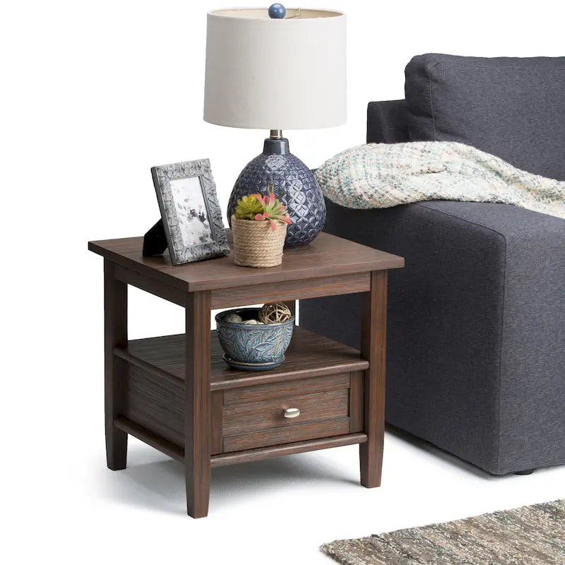 Table d'appoint rectangulaire de 20 pouces de large en bois massif de style transitoire - 20 pouces de large