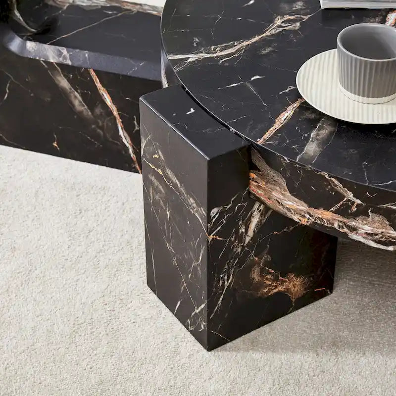 La table basse double plateau amovible, et la conception détachable peut rendre l'utilisation de l'espace plus flexible